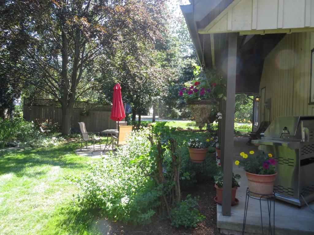Cedar Gables Bed & Breakfast Niagara-on-the-Lake Luaran gambar